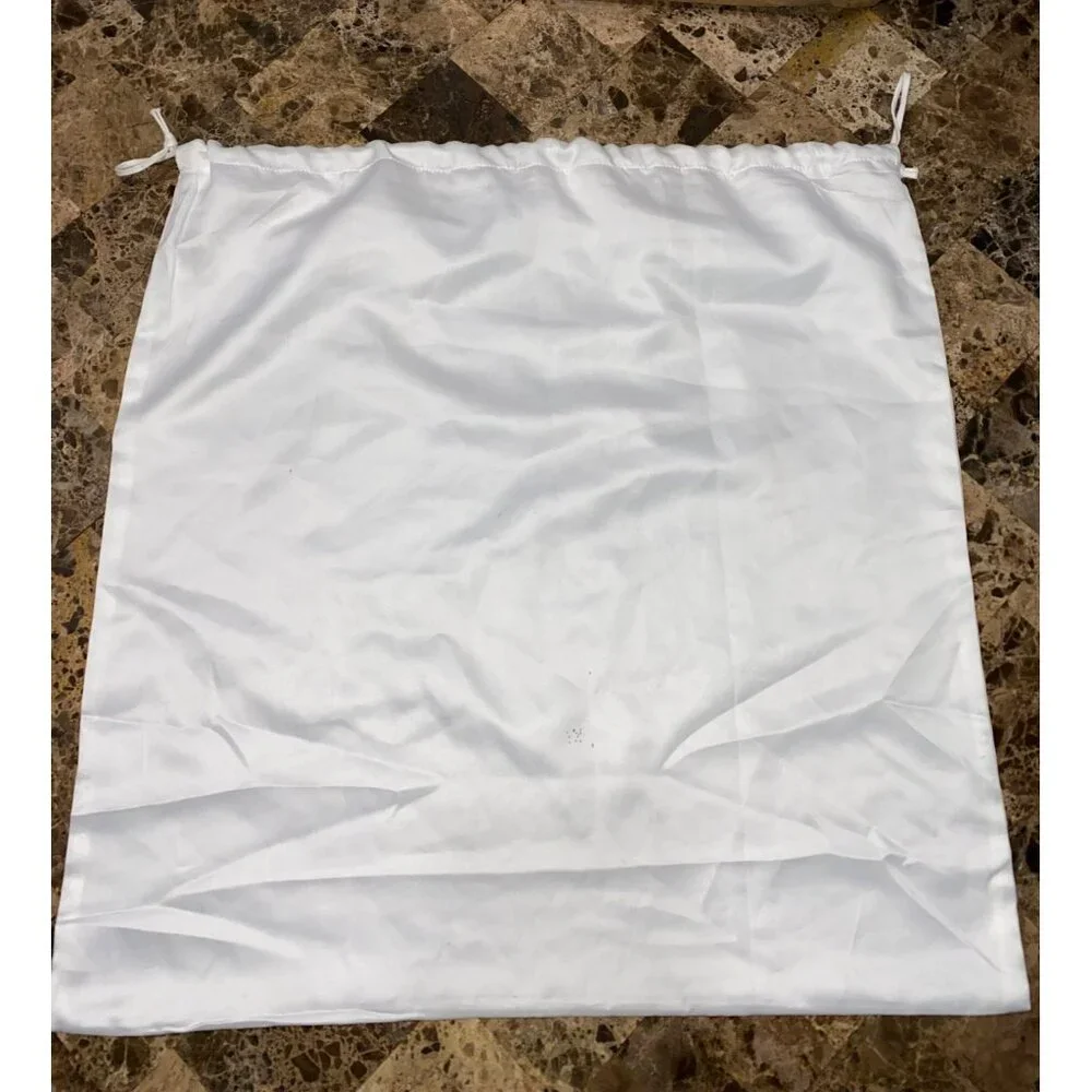 Michael Kors White Dust Cover Drawstring Bag